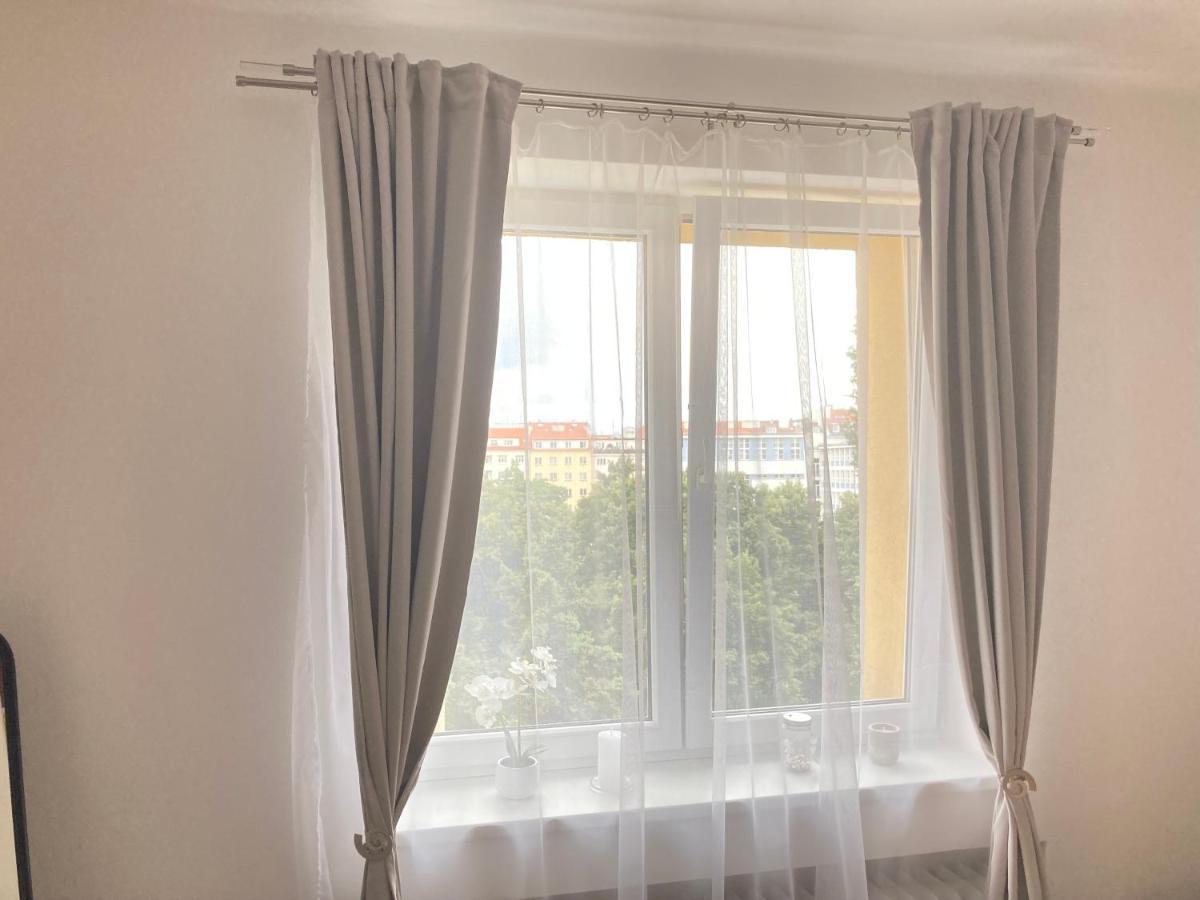 Byt Ve Vrsovicich K Pronajmuti - Cozy Apartment Vrsovice ปราก ภายนอก รูปภาพ